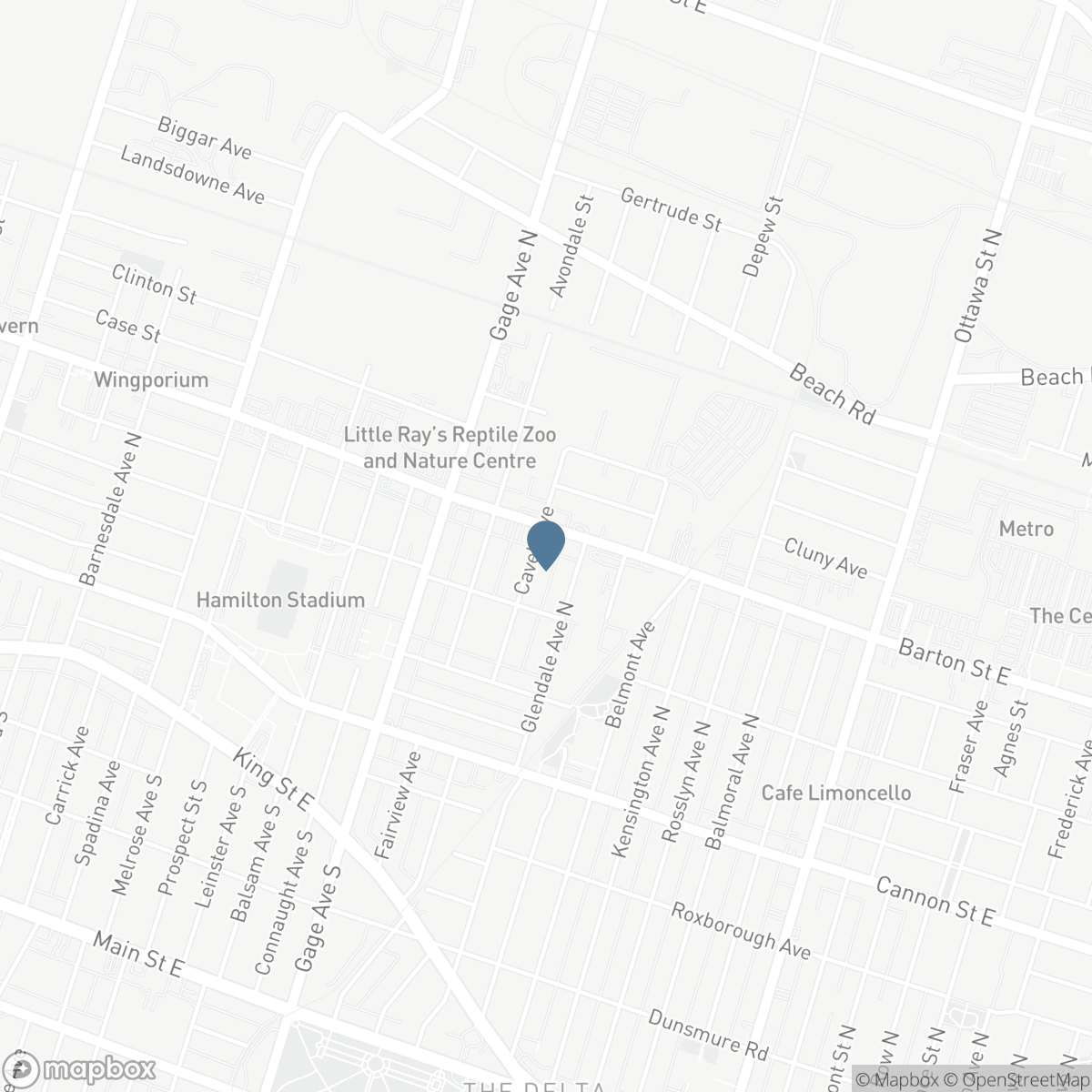 182 CAVELL Avenue, Hamilton, Ontario L8L 7E8